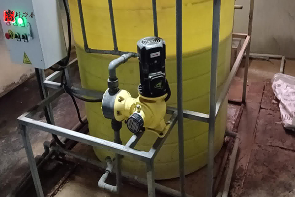 PH�{(di��o)��(ji��)��ˎ�b����ι�����,ȫ�Ԅ�(d��ng)��ˎ�b��, PAC/PAM�ü�ˎ�b��, ��x�Ӿ۱�ϩ����, ��x�Ӿ۱�ϩ����, ��x�Ӿ۱�ϩ����ˮ̎���ü�ˎ�b��, ���B͸��ˎ�b��